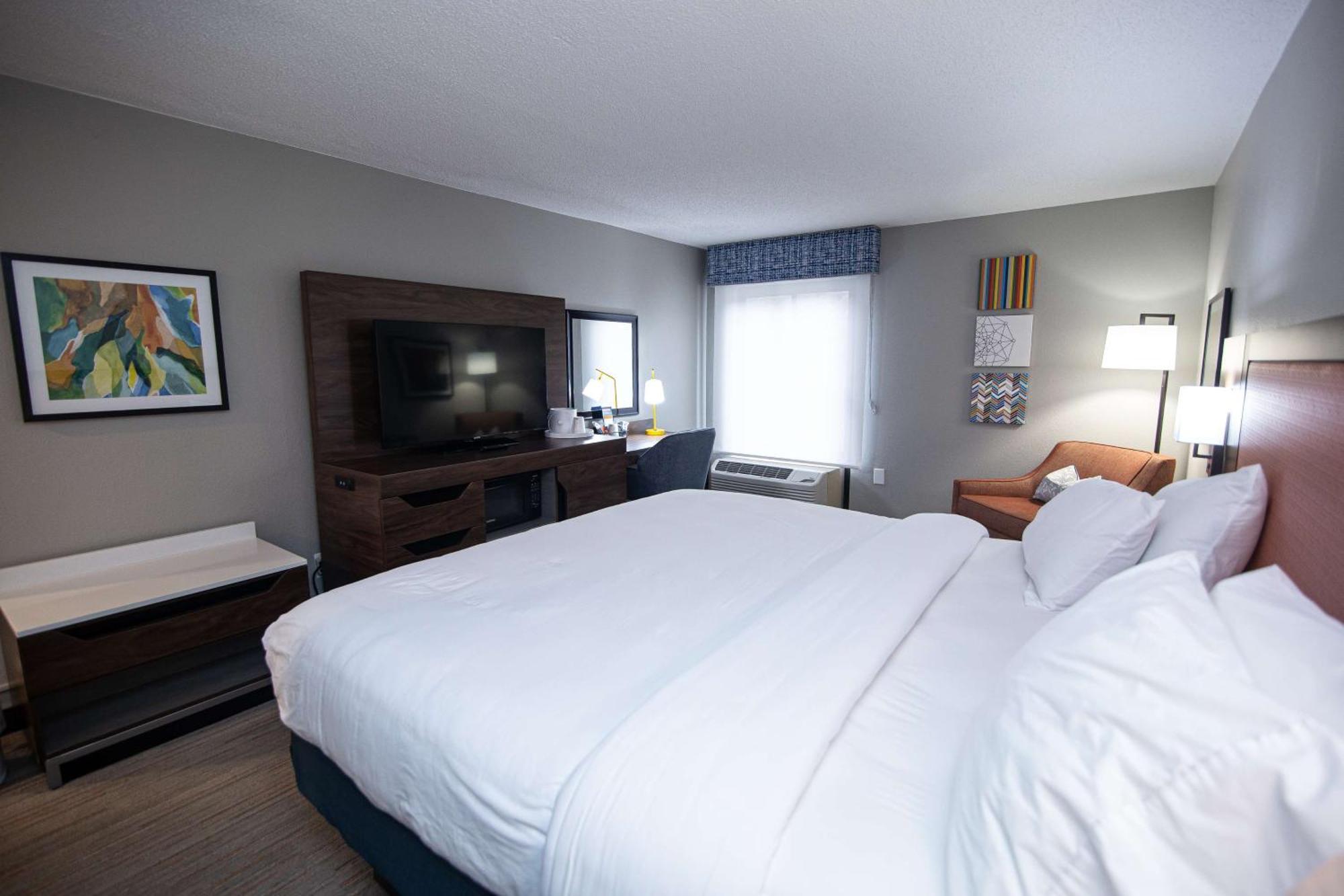 Hampton Atlanta/peachtree 3*