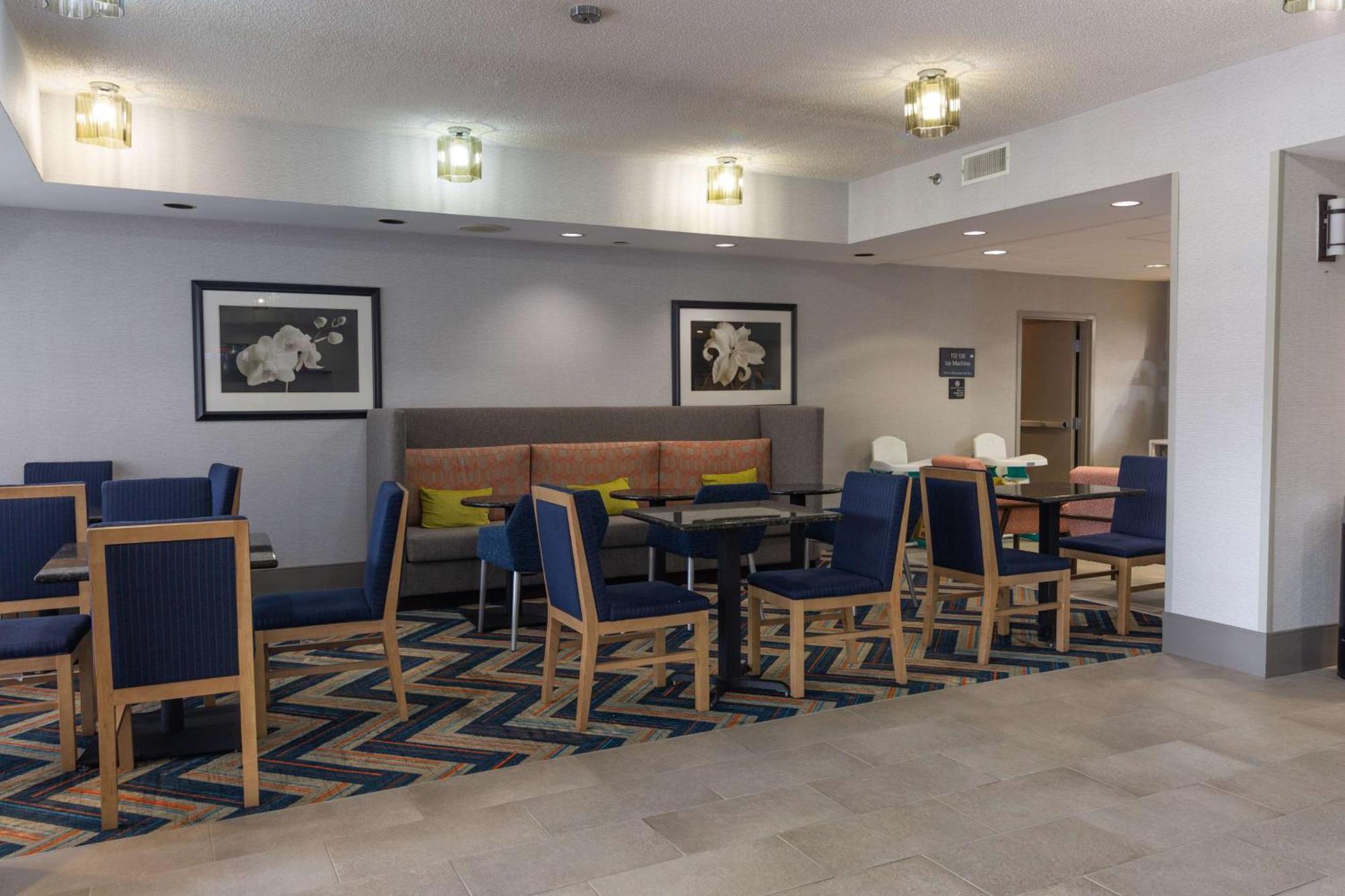 Hampton Atlanta/peachtree Hotel
